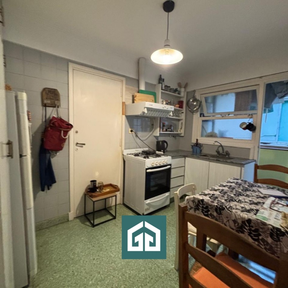 DEPARTAMENTO DE 3 AMBIENTES - EN VENTA