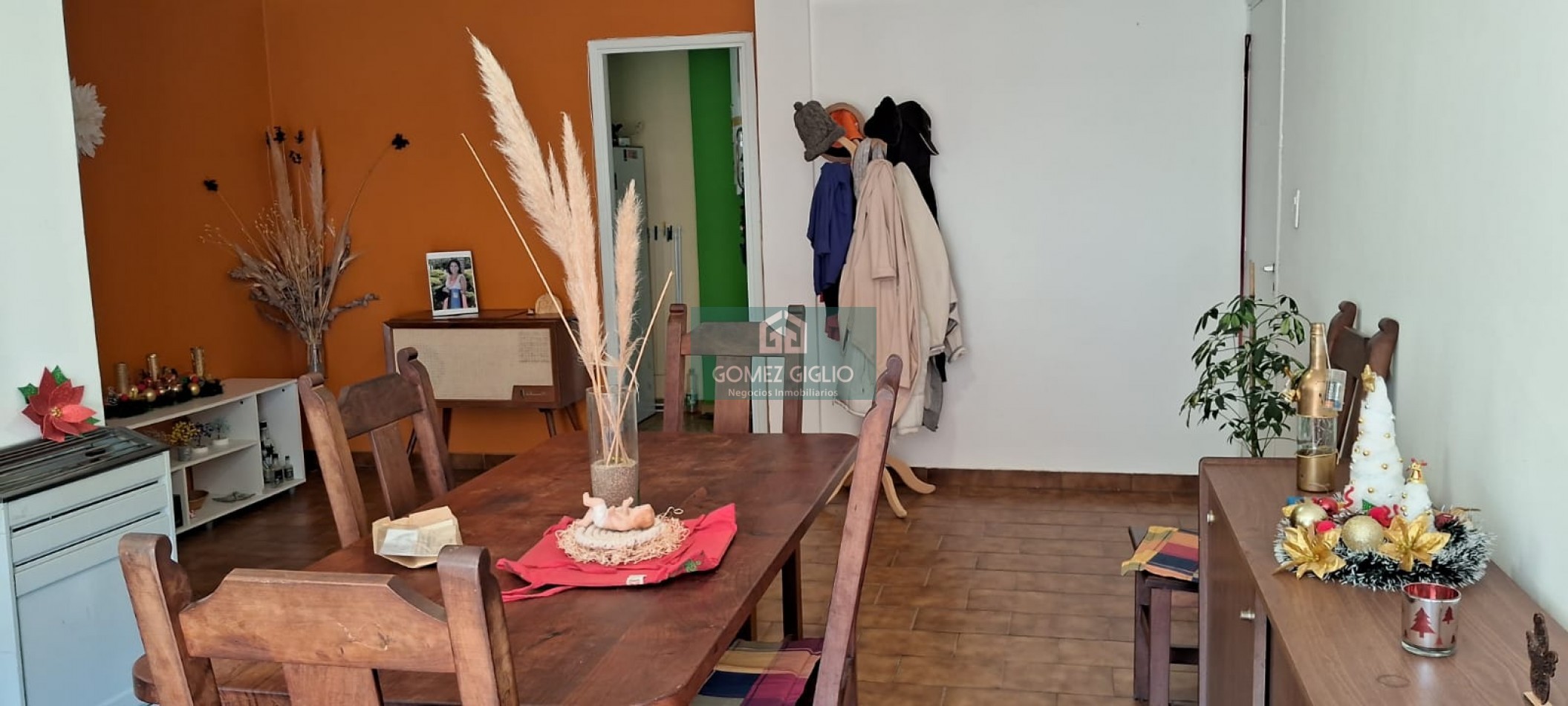 DEPARTAMENTO 4 AMB CON ESPACIO DE COCHERA  BARRIO LAS LILAS