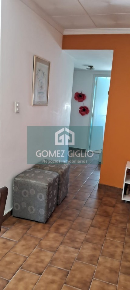 DEPARTAMENTO 4 AMB CON ESPACIO DE COCHERA  BARRIO LAS LILAS