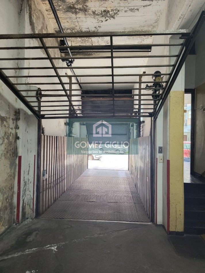 Cochera Fija en Chauvin 