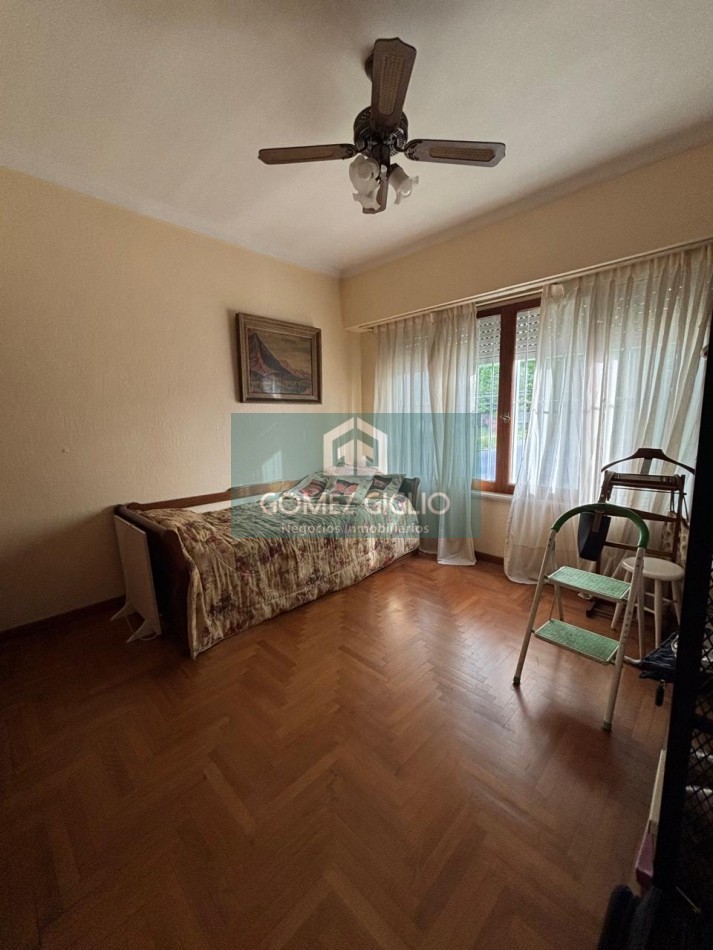 CASA EN VENTA - BARRIO CHAUVIN