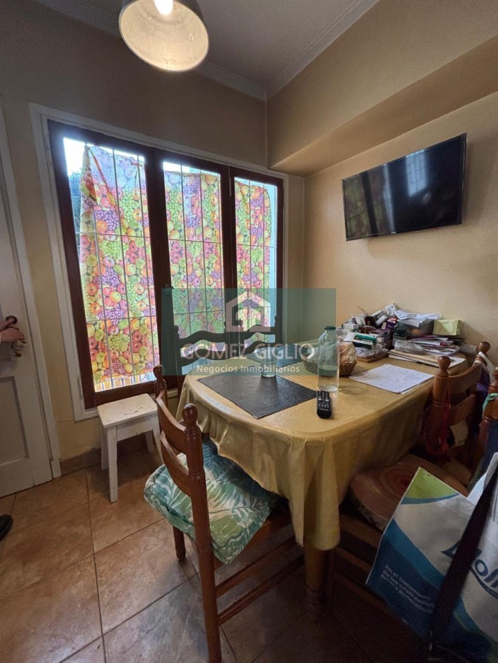 CASA EN VENTA - BARRIO CHAUVIN